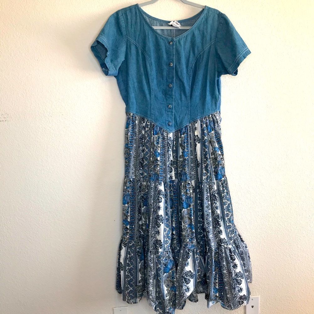 ‎Vintage denim tiered midi dress